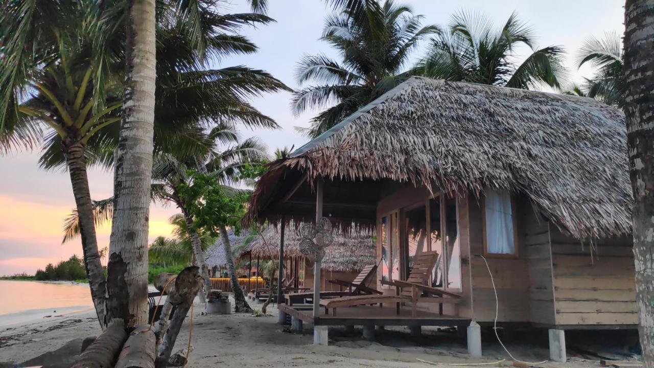 Kimo Resort Pulau Banyak Aceh Singkil Alaban Buitenkant foto
